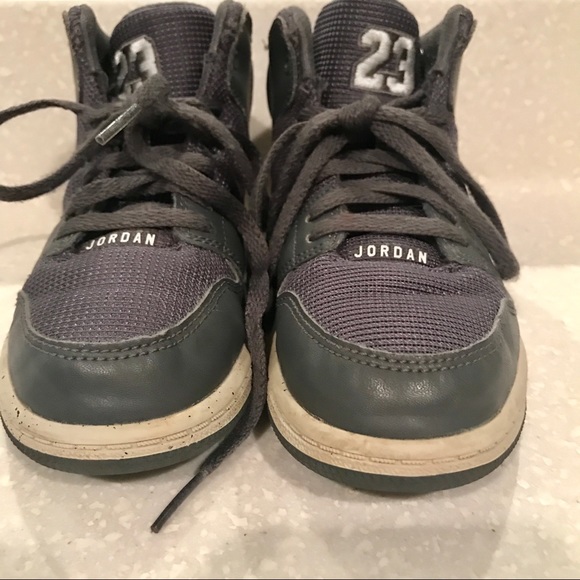 NIKE AIR JORDAN 1 FLIGHT 4 'COOL GREY- 13C - Picture 2 of 8